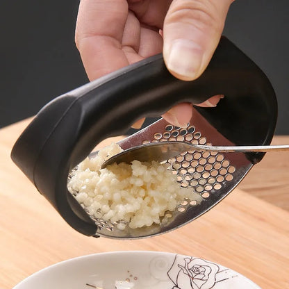 Garlic grinder